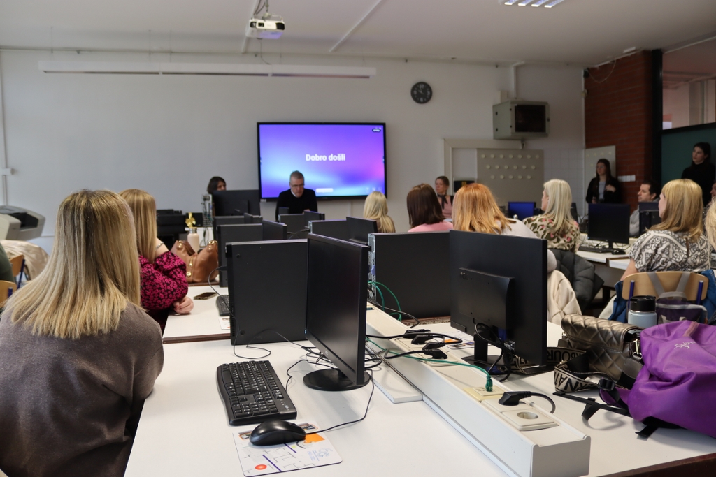 DanRadia_NovakTea (40)