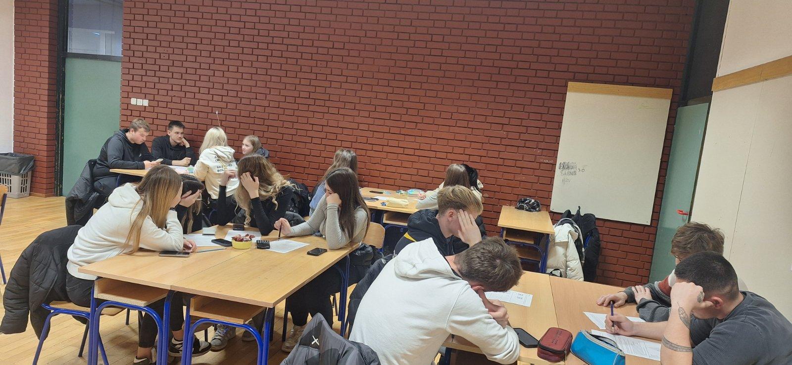 Medijski sadržaj (12)