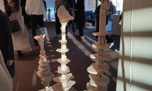 Izložba radova učenika Likovne umjetnosti i Web dizajna “TRAGOVIMA SLAVENSKOG”