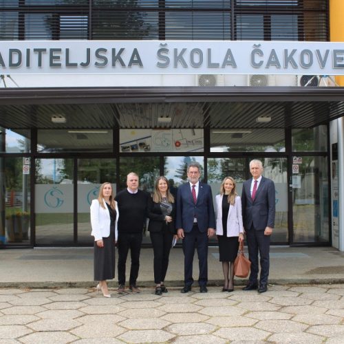 Ministar Fuchs u Graditeljskoj školi Čakovec: Obnova doma i restorana ulazi u završnicu, škola domaćin i policijskog programa